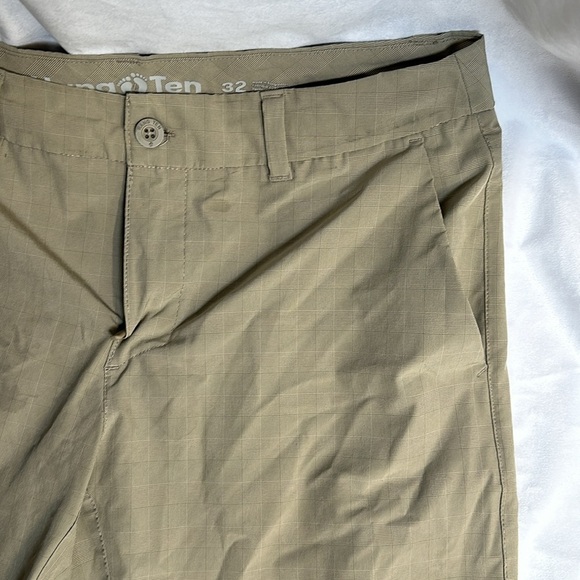 HANG TEN SHORTS SIZE(32) - Picture 5 of 8